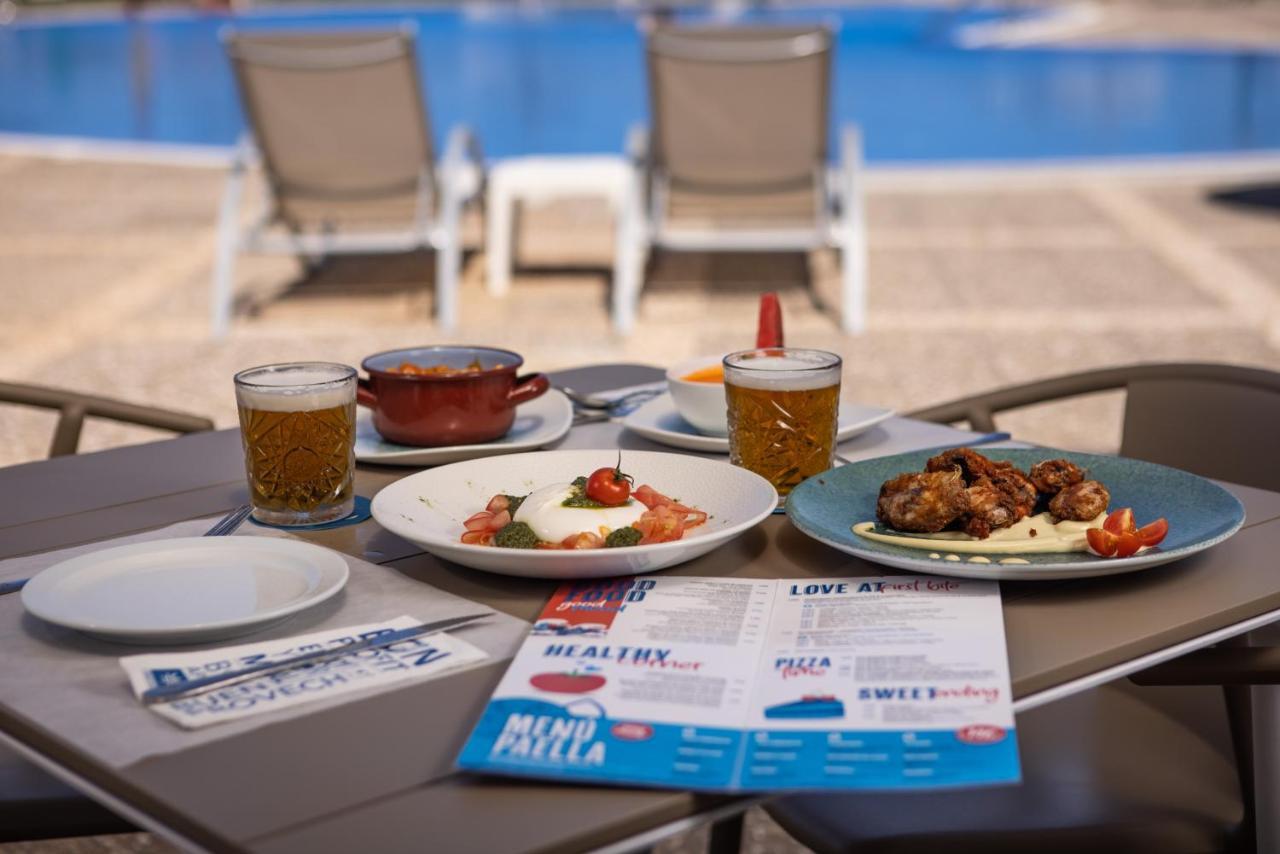 Rvhotels Sea Club Menorca Cala'N Blanes  Exterior photo
